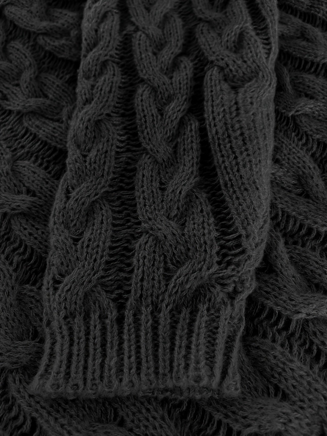 Women's Relaxed Cable Knit Sweater
