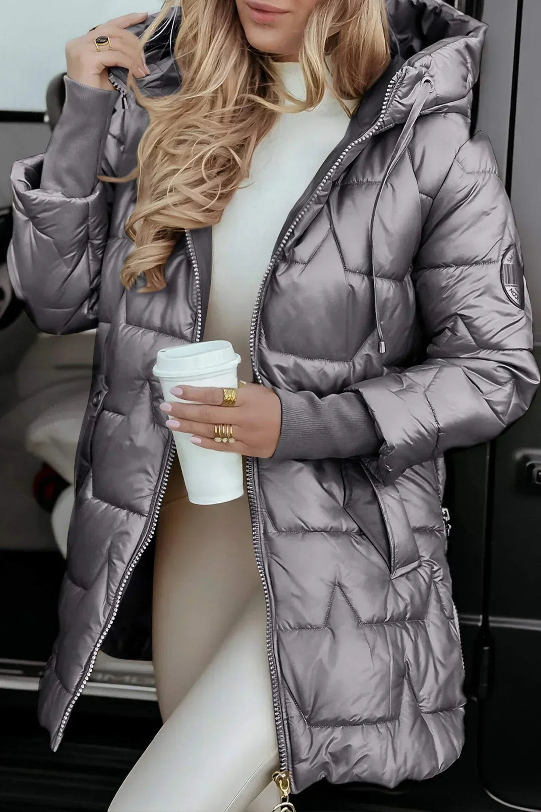 Chloe | Long, warm quilted jacket with wraparound hood