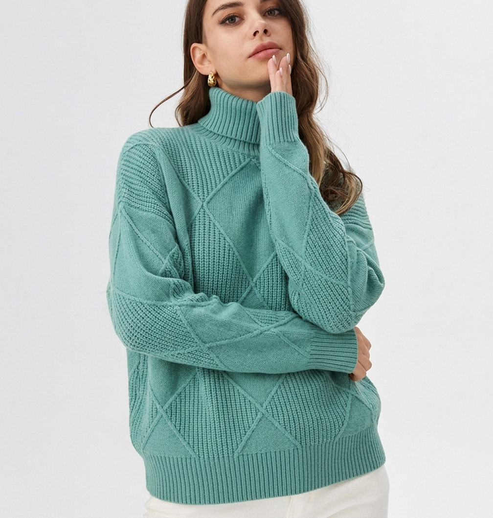 Women's Modern Oversized Ribbed Turtleneck Sweater