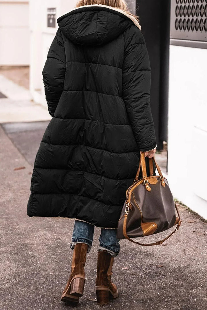 Women's Elegant Quilted Down Puffer Jacket with Hood and Sherpa Fleece Lining