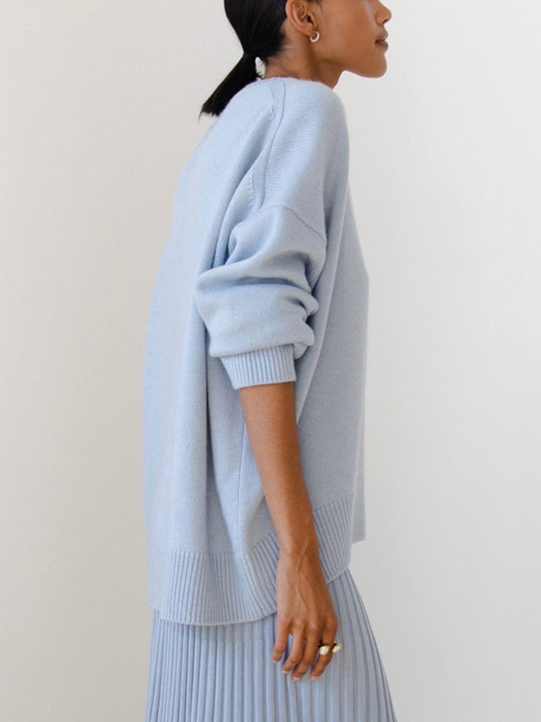 Women's Chic Ribbed Crew Neck Knit Sweater